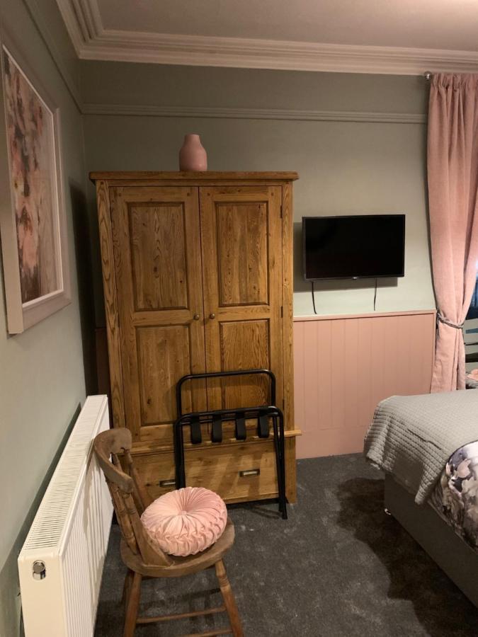 Cornerhouse Guesthouse 彭里斯 外观 照片